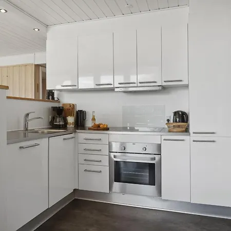 Arnetta - 150m From The Sea By Interhome *